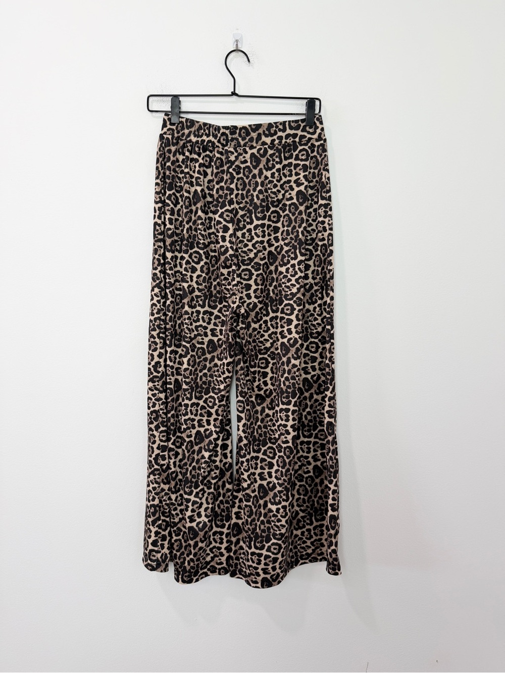 Wknd Chasers My Reputation Leopard Pants Wide Leg Size Large - Picture 4 of 10